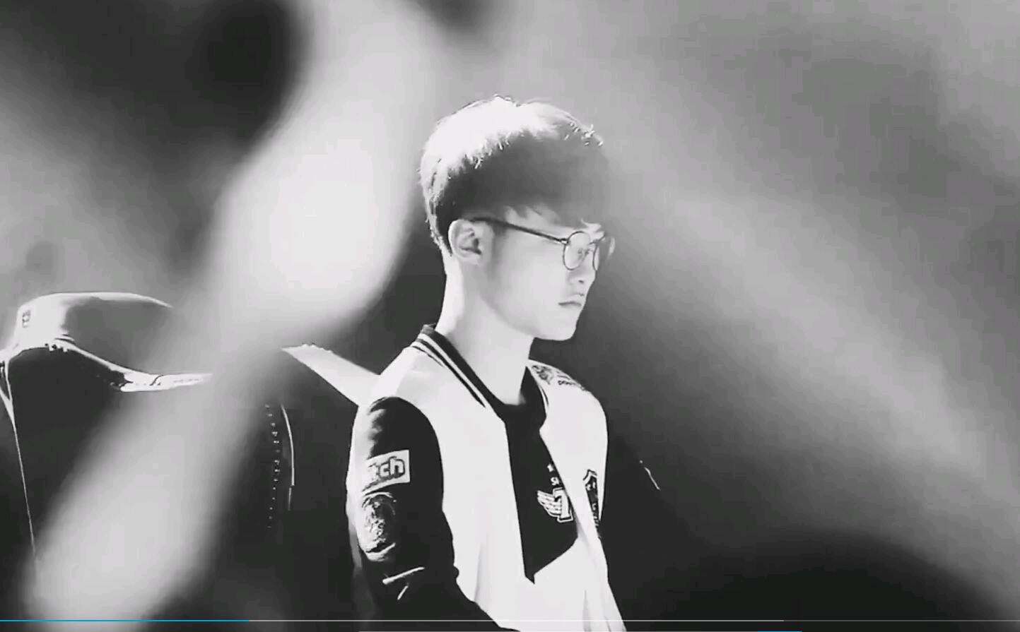 为什么情绪会影响决策（情绪如何左右我们的决策）