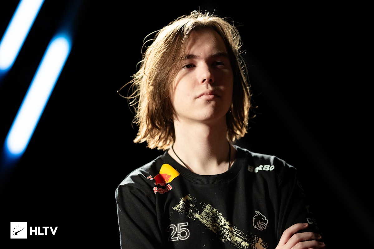 牌九里的“历史记忆”：解析老玩家如何通过路单寻找“龙”的踪迹。（解密牌九的路单：老玩家如何追踪“龙”的走势）